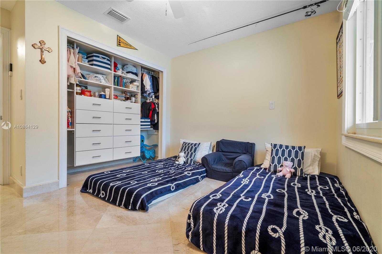 Small Image of 1151 SOUTH WEST 109TH LN, Davie Number 23