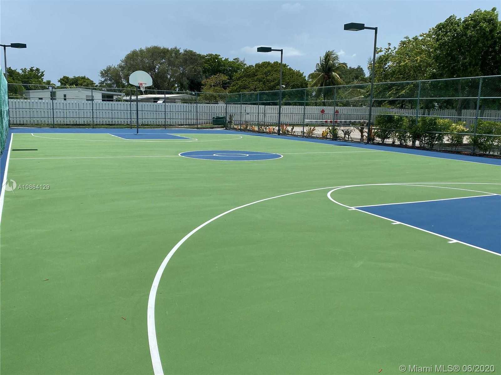 Small Image of 1151 SOUTH WEST 109TH LN, Davie Number 36