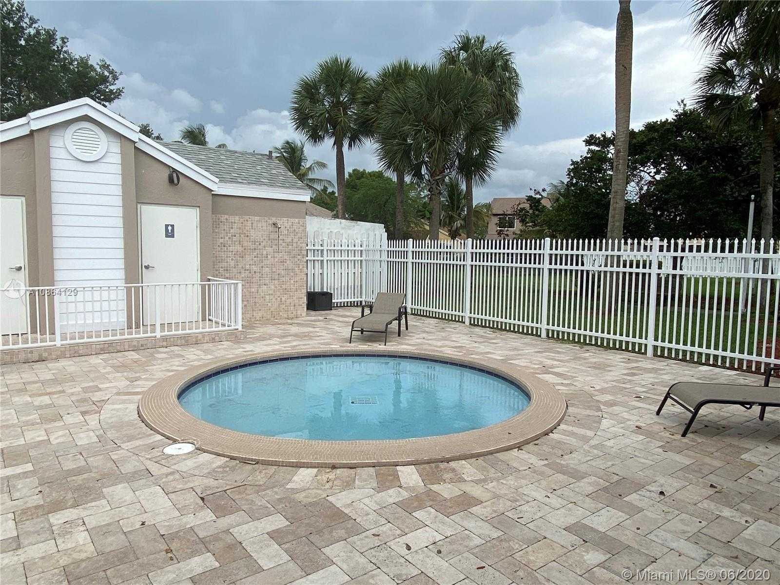 Small Image of 1151 SOUTH WEST 109TH LN, Davie Number 39