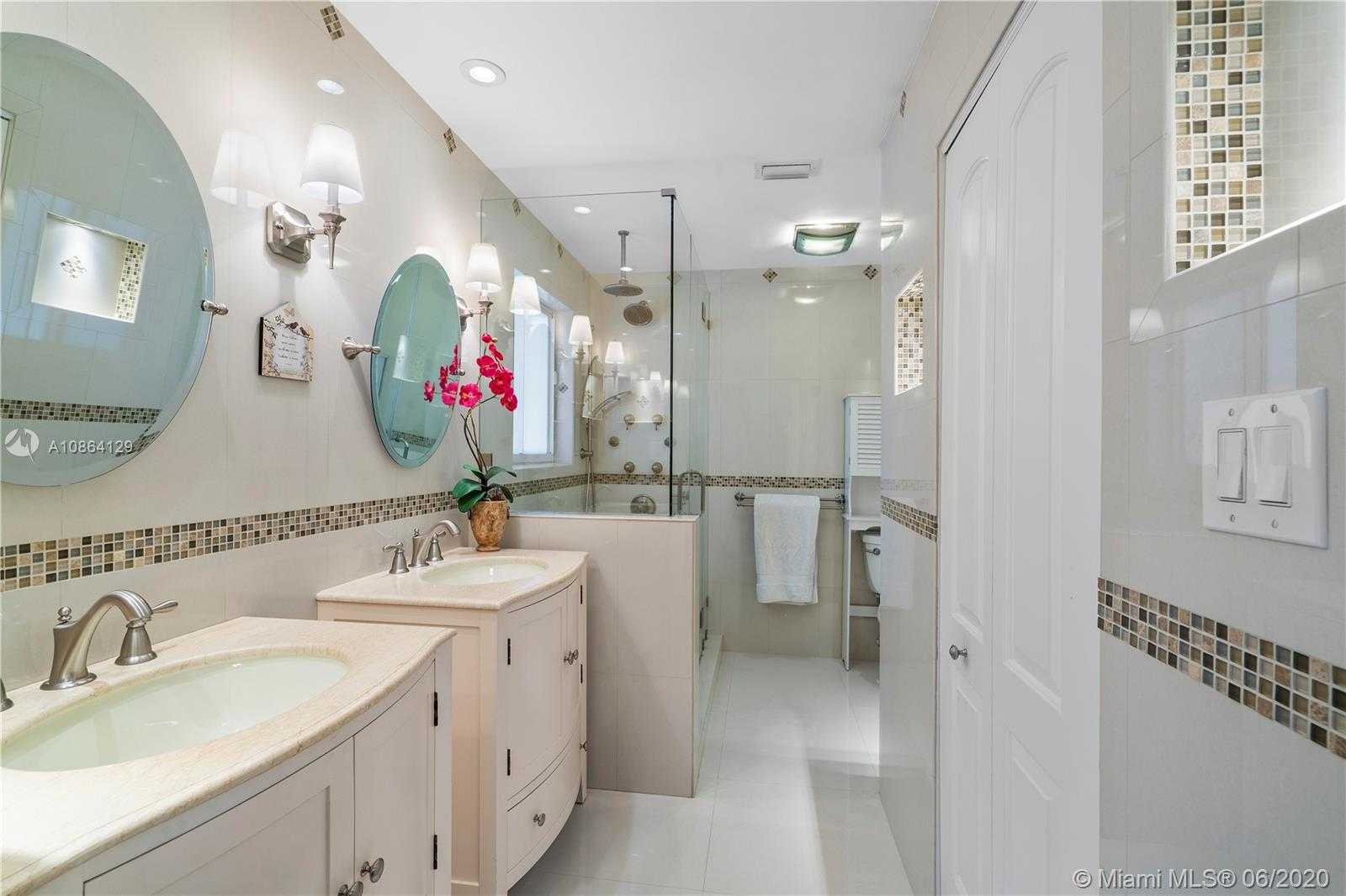 Small Image of 1151 SOUTH WEST 109TH LN, Davie Number 9