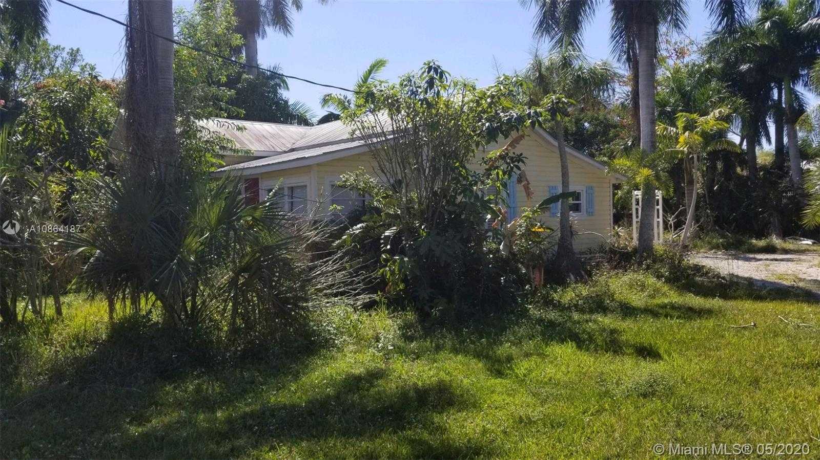 Small Image of 16020 COOK ROAD, Fort Myers Number 13