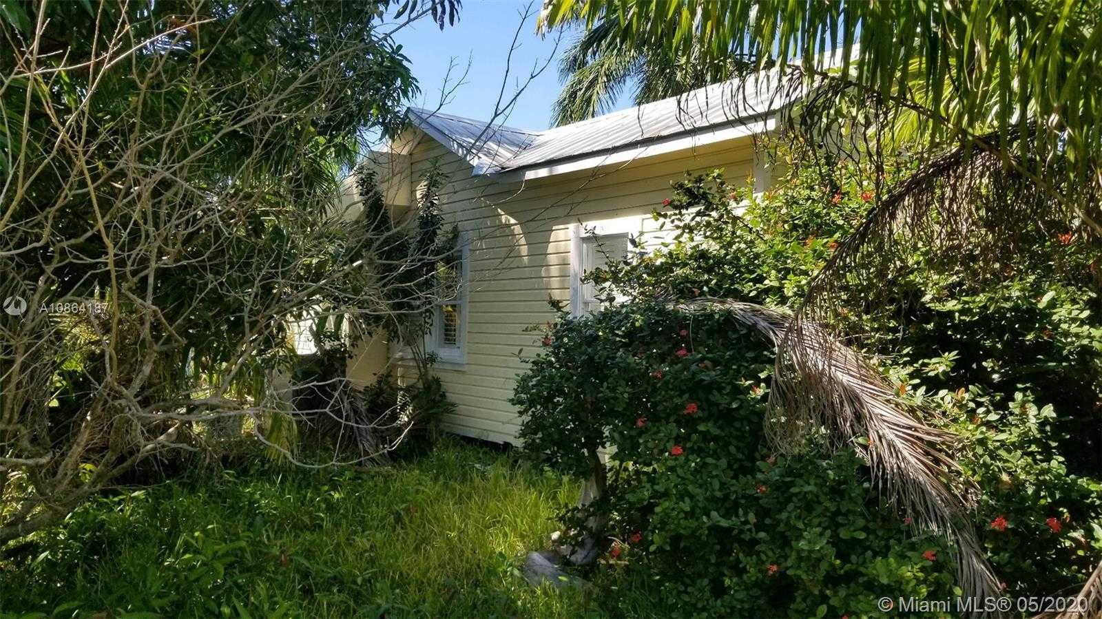 Small Image of 16020 COOK ROAD, Fort Myers Number 15