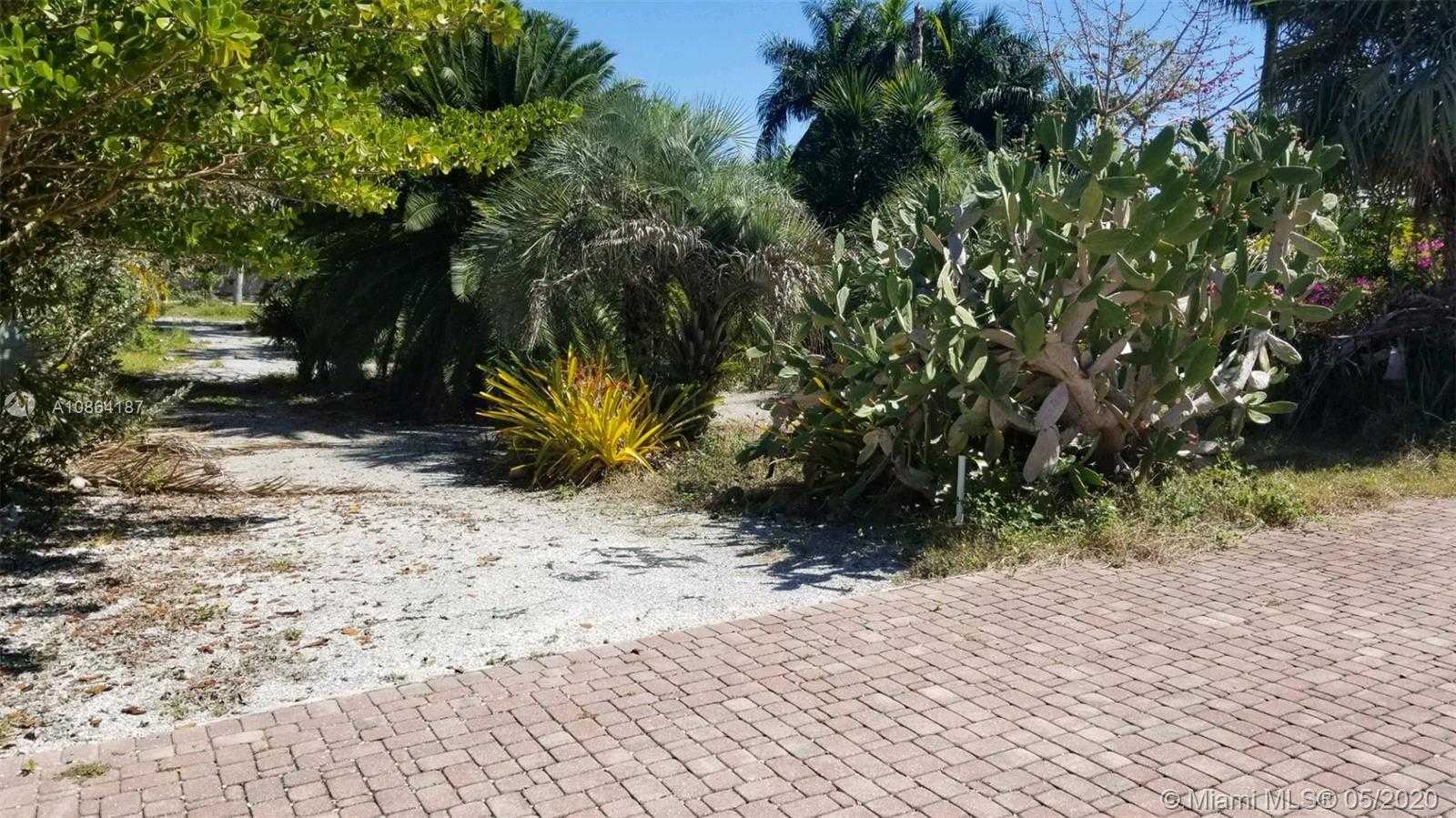 Small Image of 16020 COOK ROAD, Fort Myers Number 19