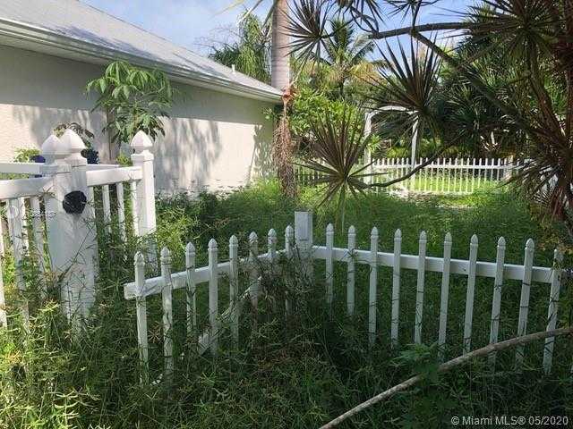 Small Image of 16020 COOK ROAD, Fort Myers Number 7