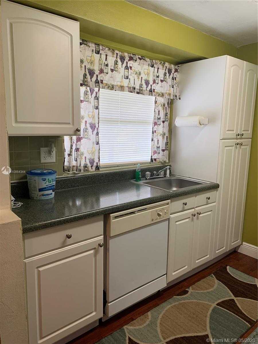 Small Image of 2699 NORTH WEST 68TH AVE, Sunrise Number 7