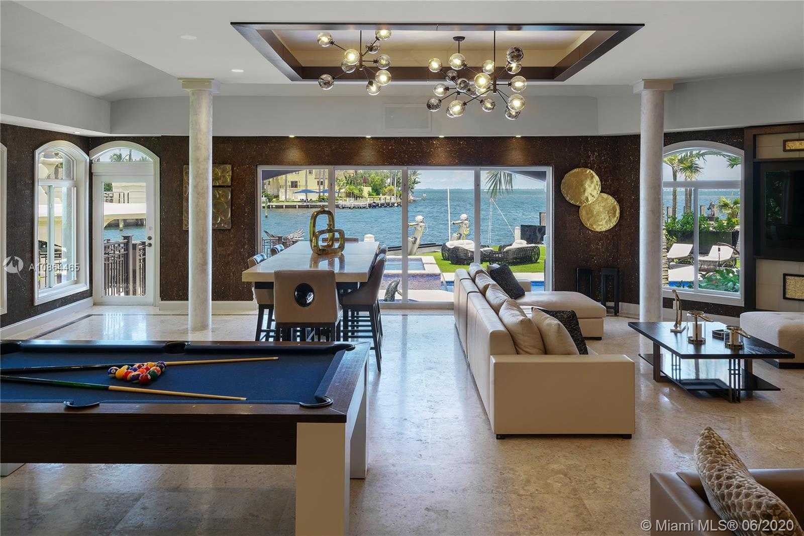 Small Image of 24 TAHITI BEACH ISLAND RD, Coral Gables Number 10
