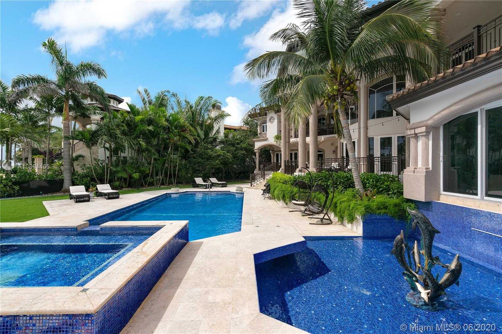Small Image of 24 TAHITI BEACH ISLAND RD, Coral Gables Number 22