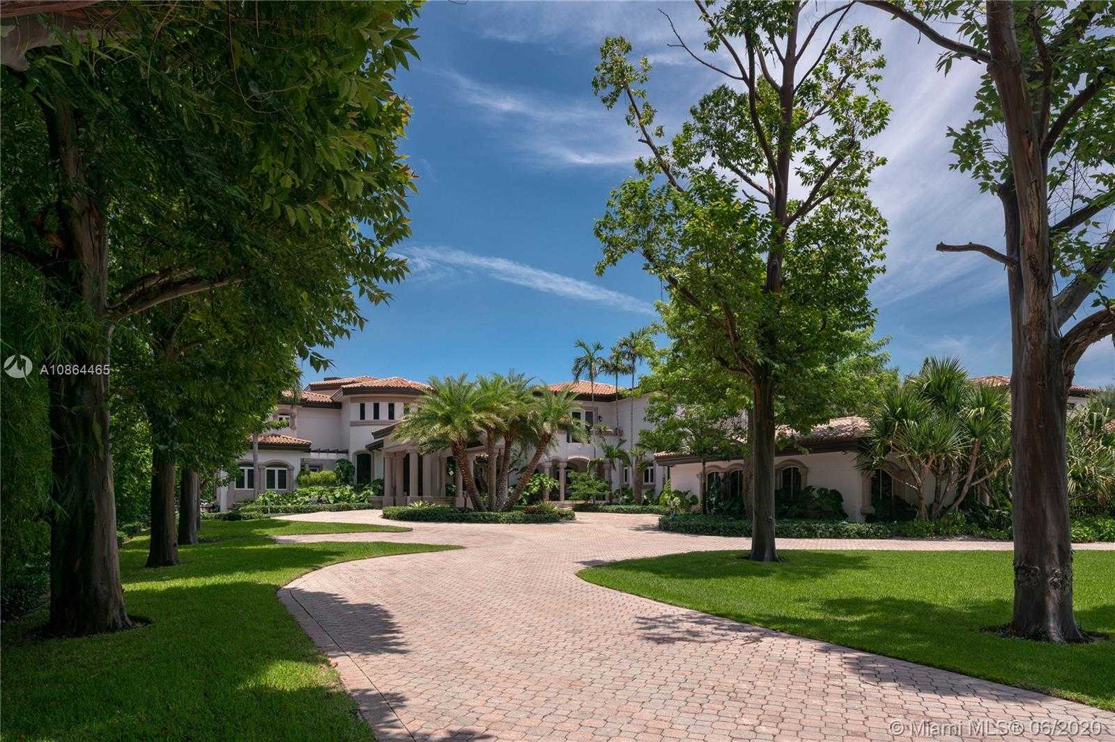Small Image of 24 TAHITI BEACH ISLAND RD, Coral Gables Number 28