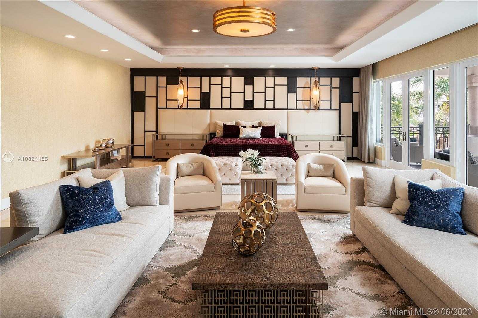 Small Image of 24 TAHITI BEACH ISLAND RD, Coral Gables Number 8