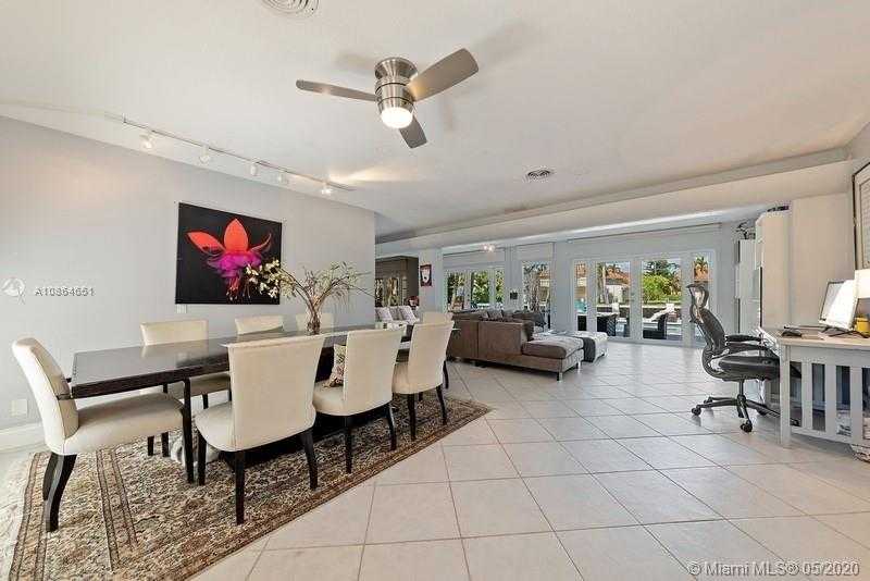 Small Image of 512 ISLE OF CAPRI DR, Fort Lauderdale Number 4