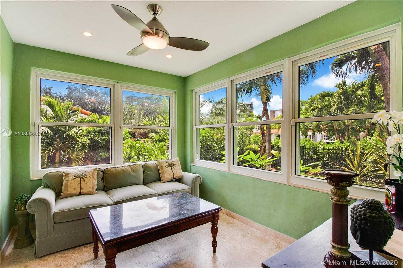 Small Image of 651 NORTH EAST 72ND TER, Miami Number 10