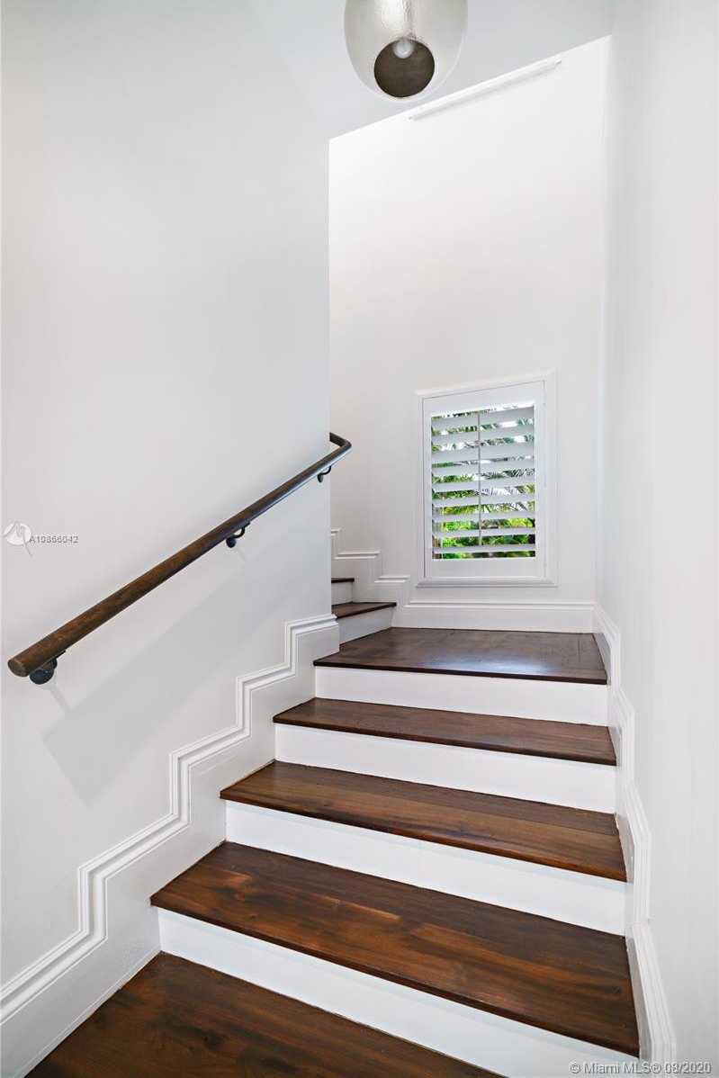 Small Image of 7320 SOUTH WEST 79TH CT, Miami Number 35