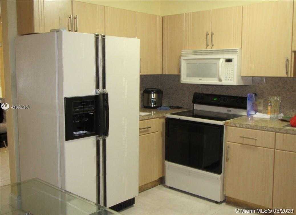 Small Image of 3634 NORTH WEST 12TH TER, Miami Number 4