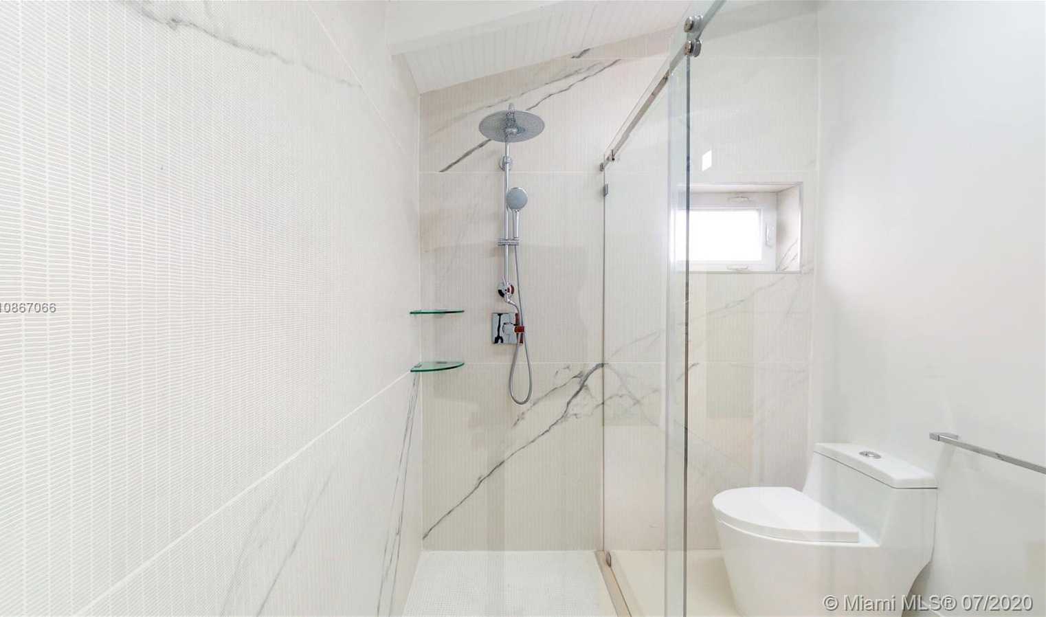 Small Image of 433 NORTH EAST 72ND ST, Miami Number 13