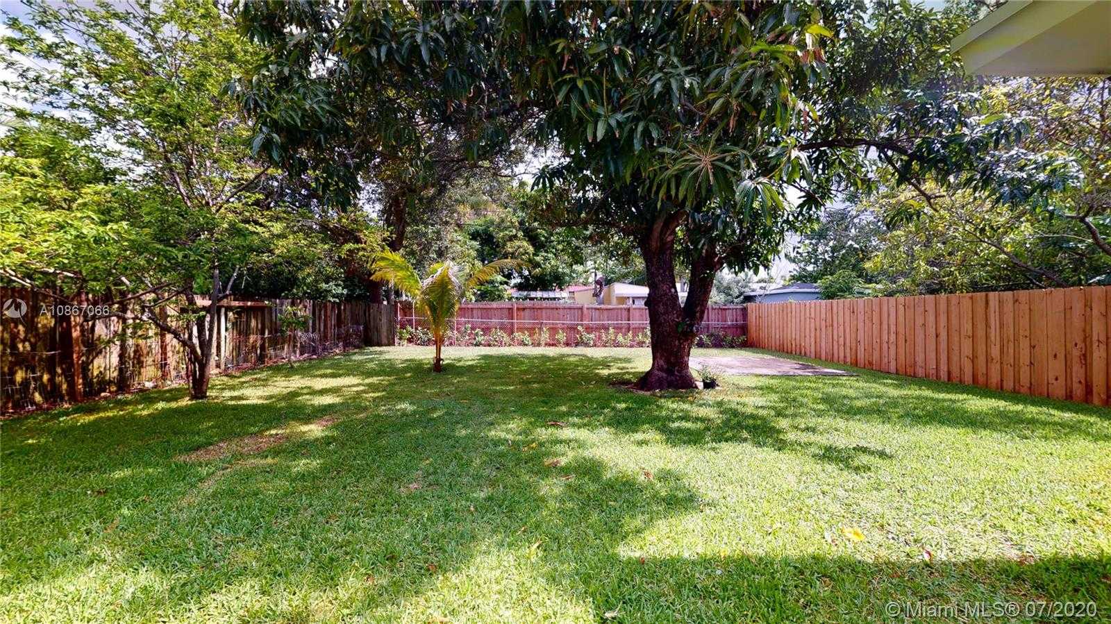 Small Image of 433 NORTH EAST 72ND ST, Miami Number 21