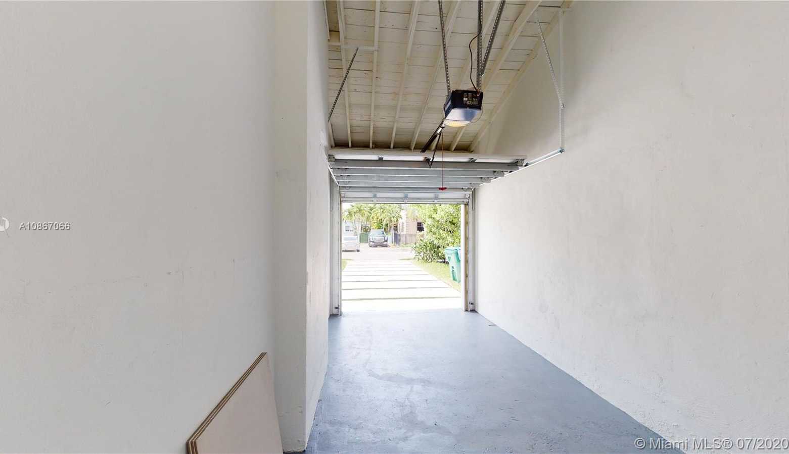 Small Image of 433 NORTH EAST 72ND ST, Miami Number 22