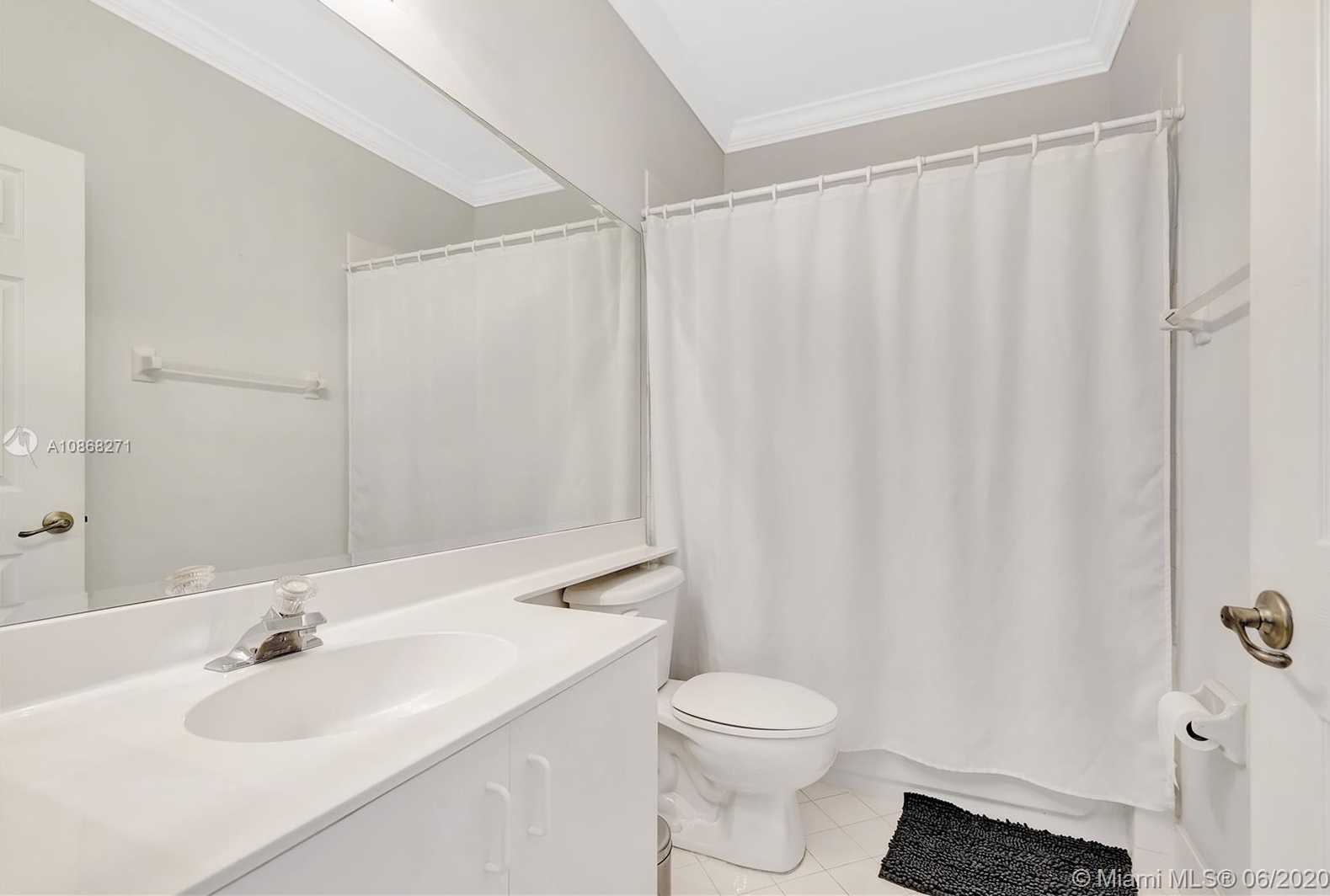 Small Image of 11202 NORTH WEST NW 73RD TER, Doral Number 15