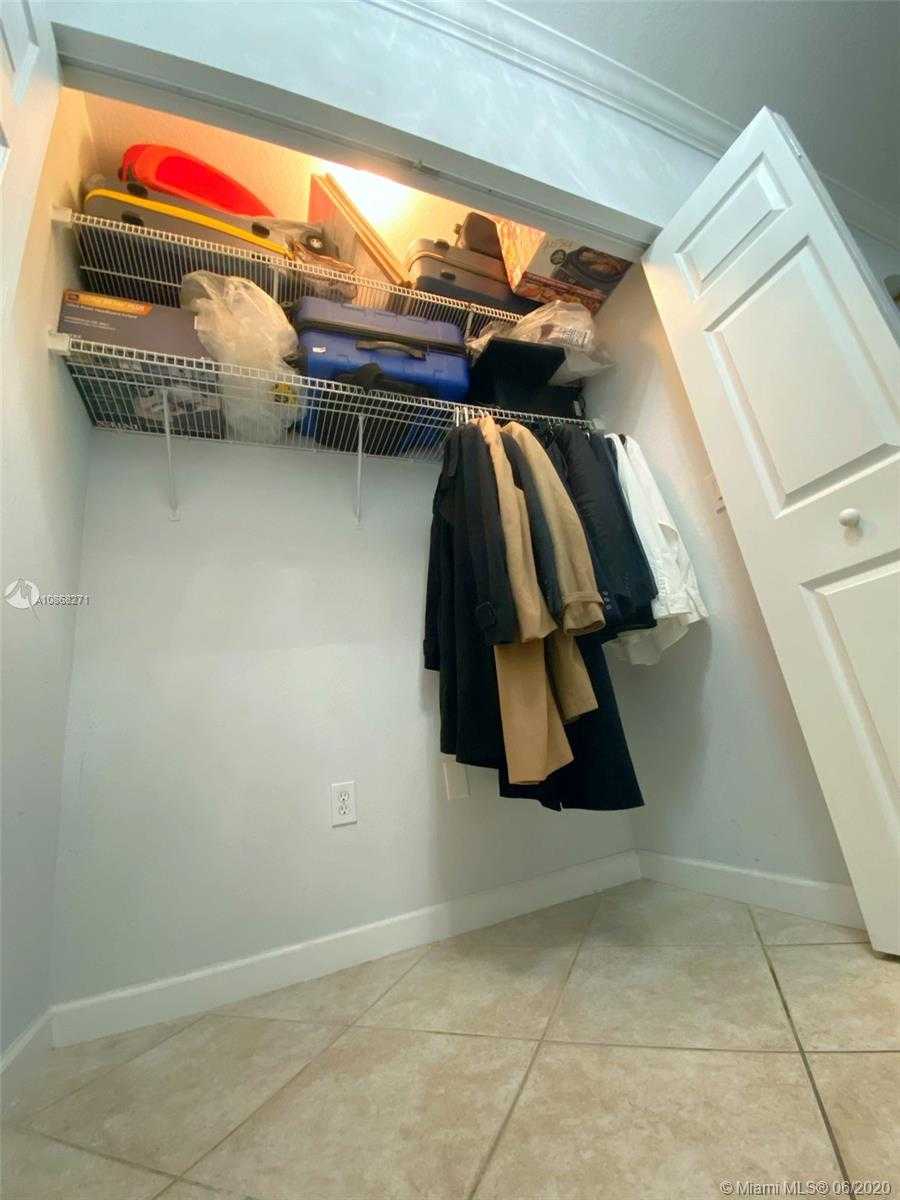 Small Image of 11202 NORTH WEST NW 73RD TER, Doral Number 19