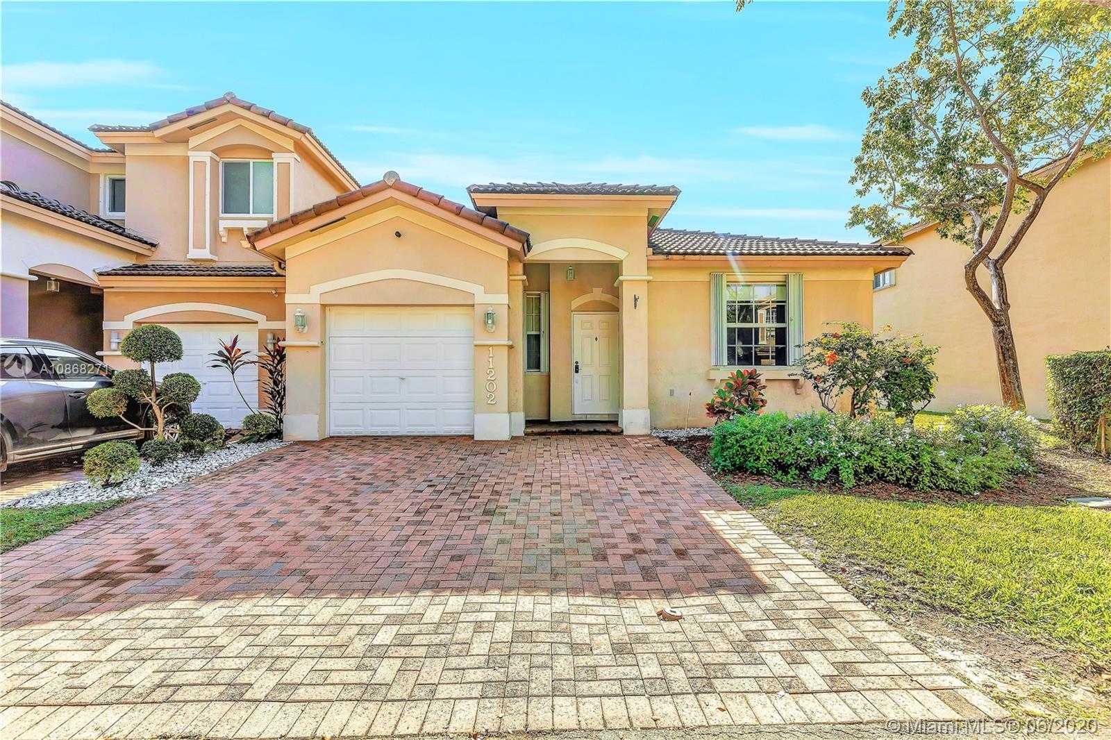 Small Image of 11202 NORTH WEST NW 73RD TER, Doral Number 2
