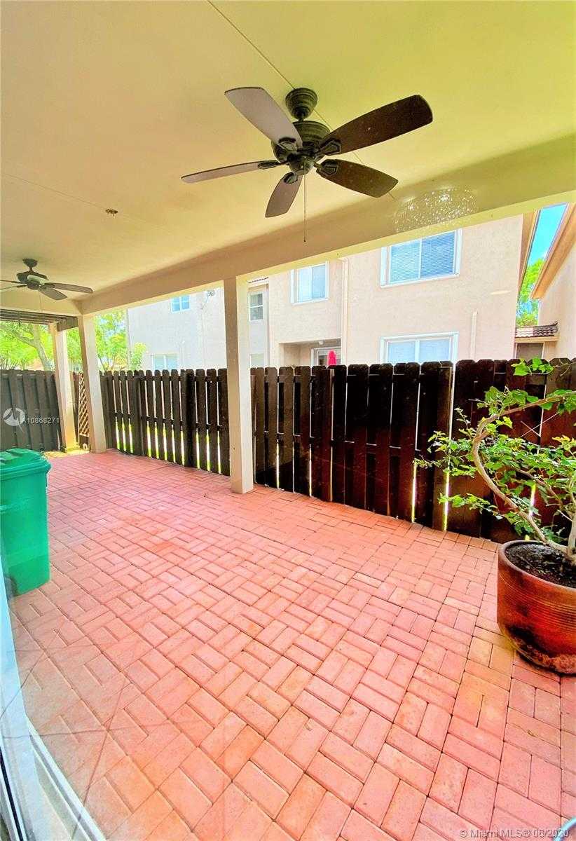 Small Image of 11202 NORTH WEST NW 73RD TER, Doral Number 23