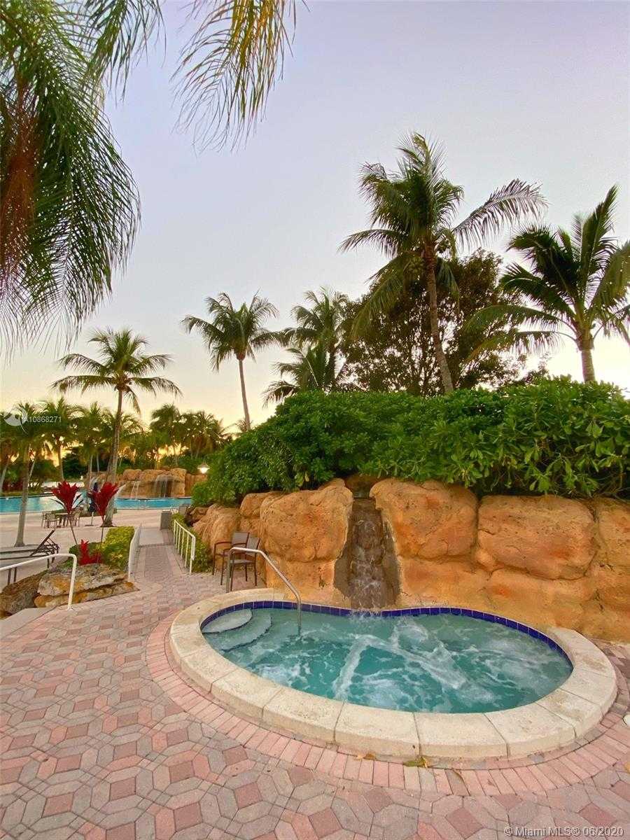 Small Image of 11202 NORTH WEST NW 73RD TER, Doral Number 27