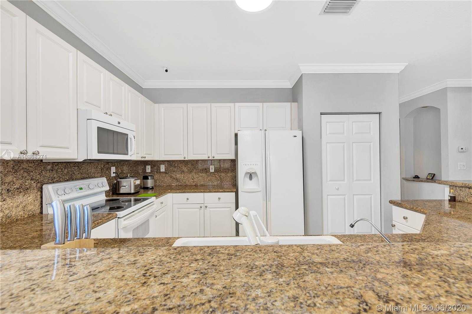 Small Image of 11202 NORTH WEST NW 73RD TER, Doral Number 4