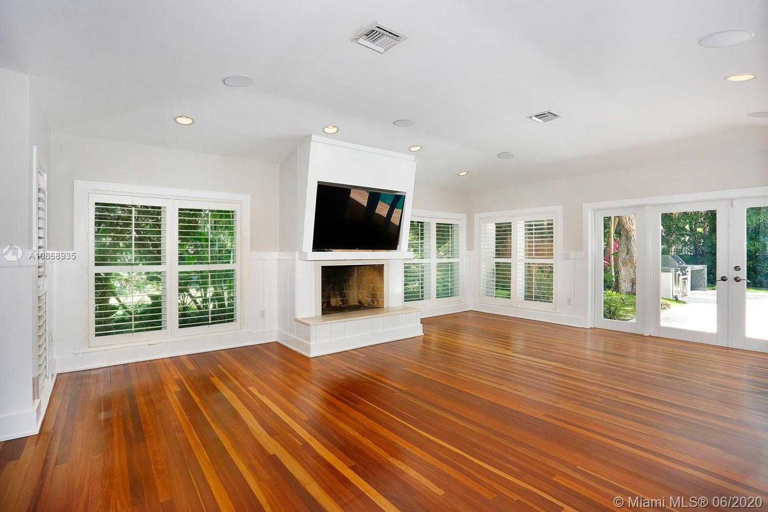Small Image of 4685 SOUTH WEST 74TH ST, Coral Gables Number 13
