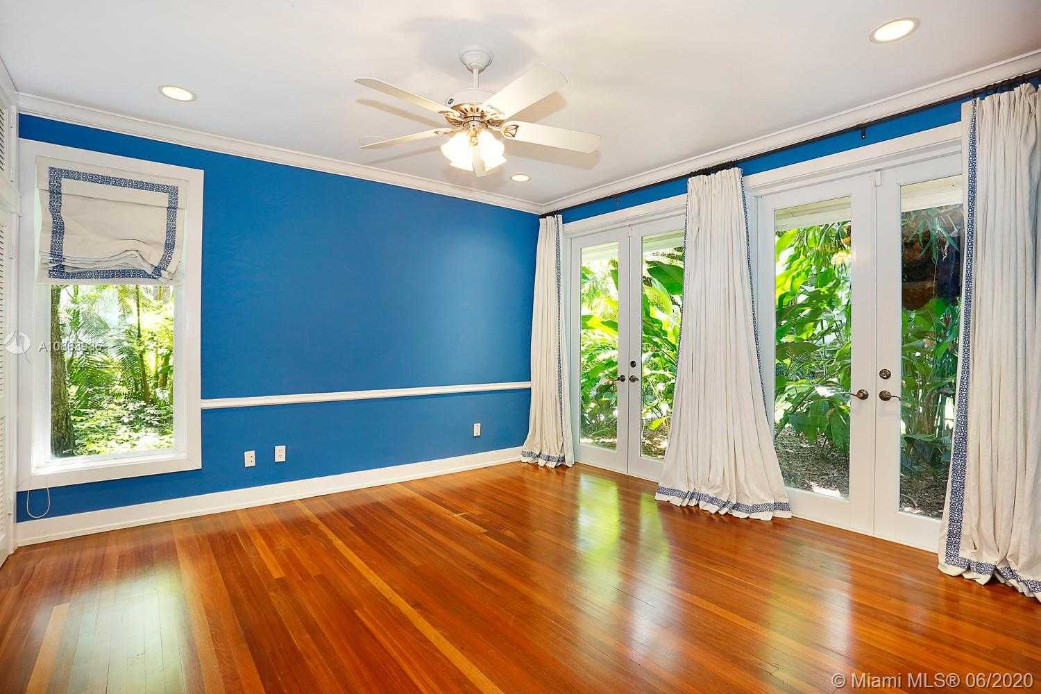Small Image of 4685 SOUTH WEST 74TH ST, Coral Gables Number 28