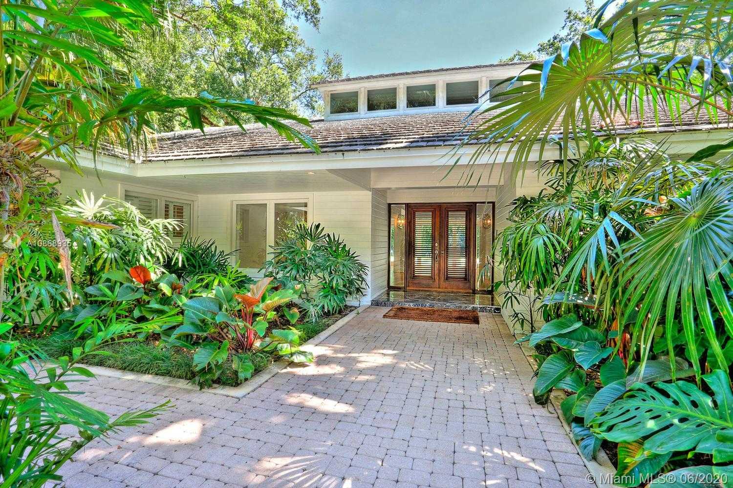 Small Image of 4685 SOUTH WEST 74TH ST, Coral Gables Number 3