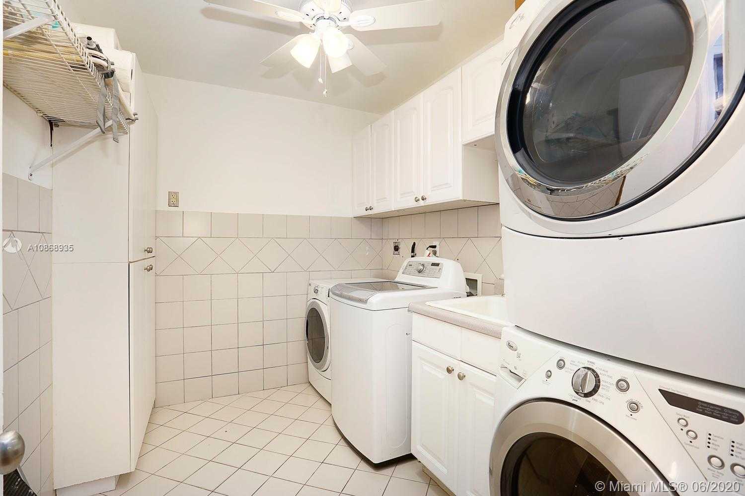 Small Image of 4685 SOUTH WEST 74TH ST, Coral Gables Number 31