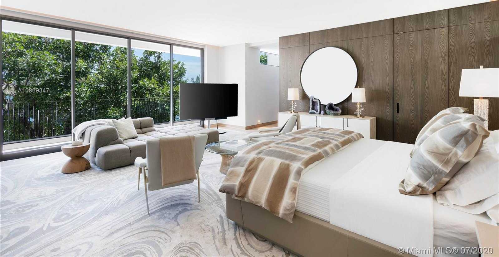 Small Image of 1429 NORTH VENETIAN WAY, Miami Number 10