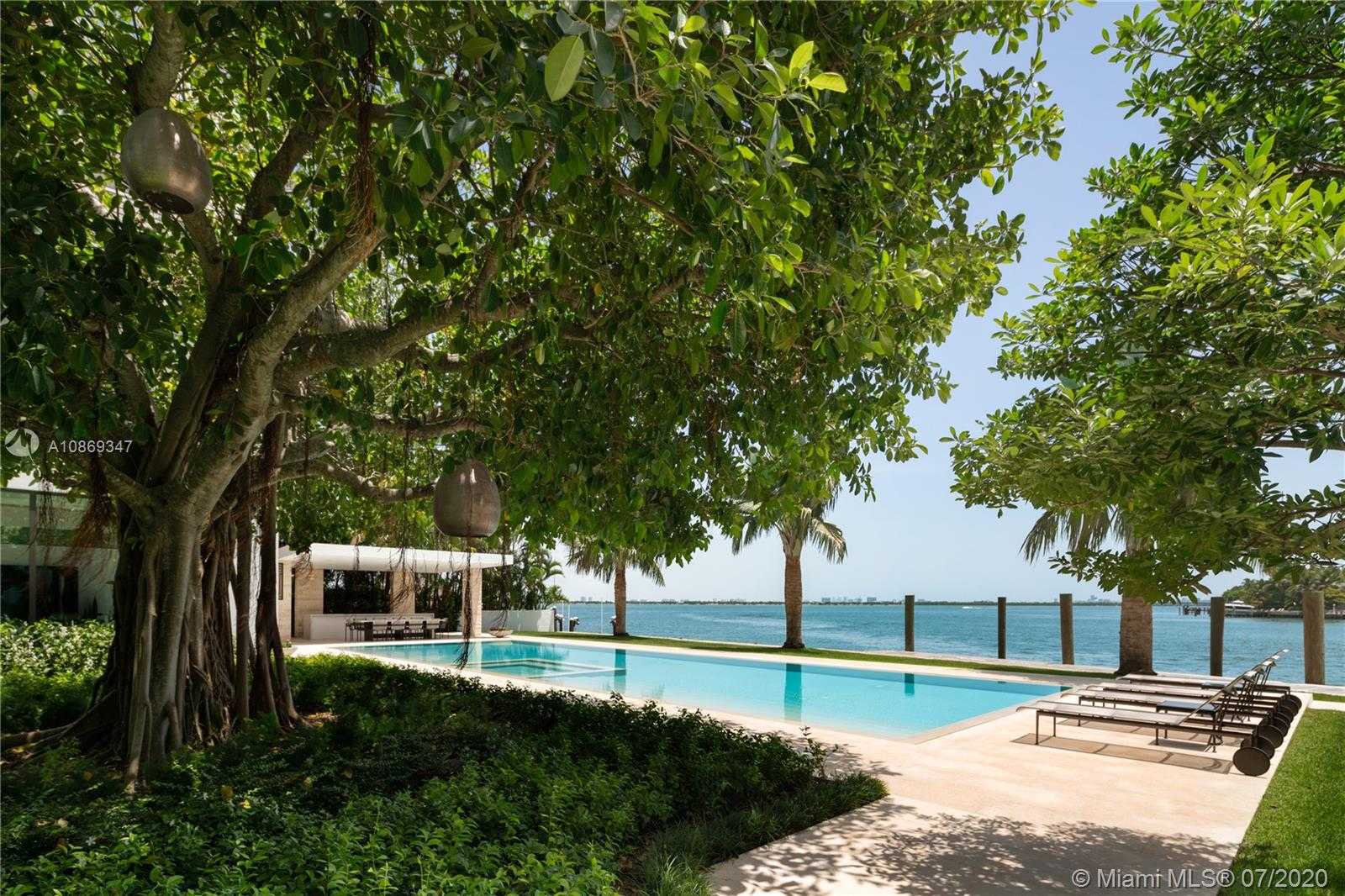 Small Image of 1429 NORTH VENETIAN WAY, Miami Number 19