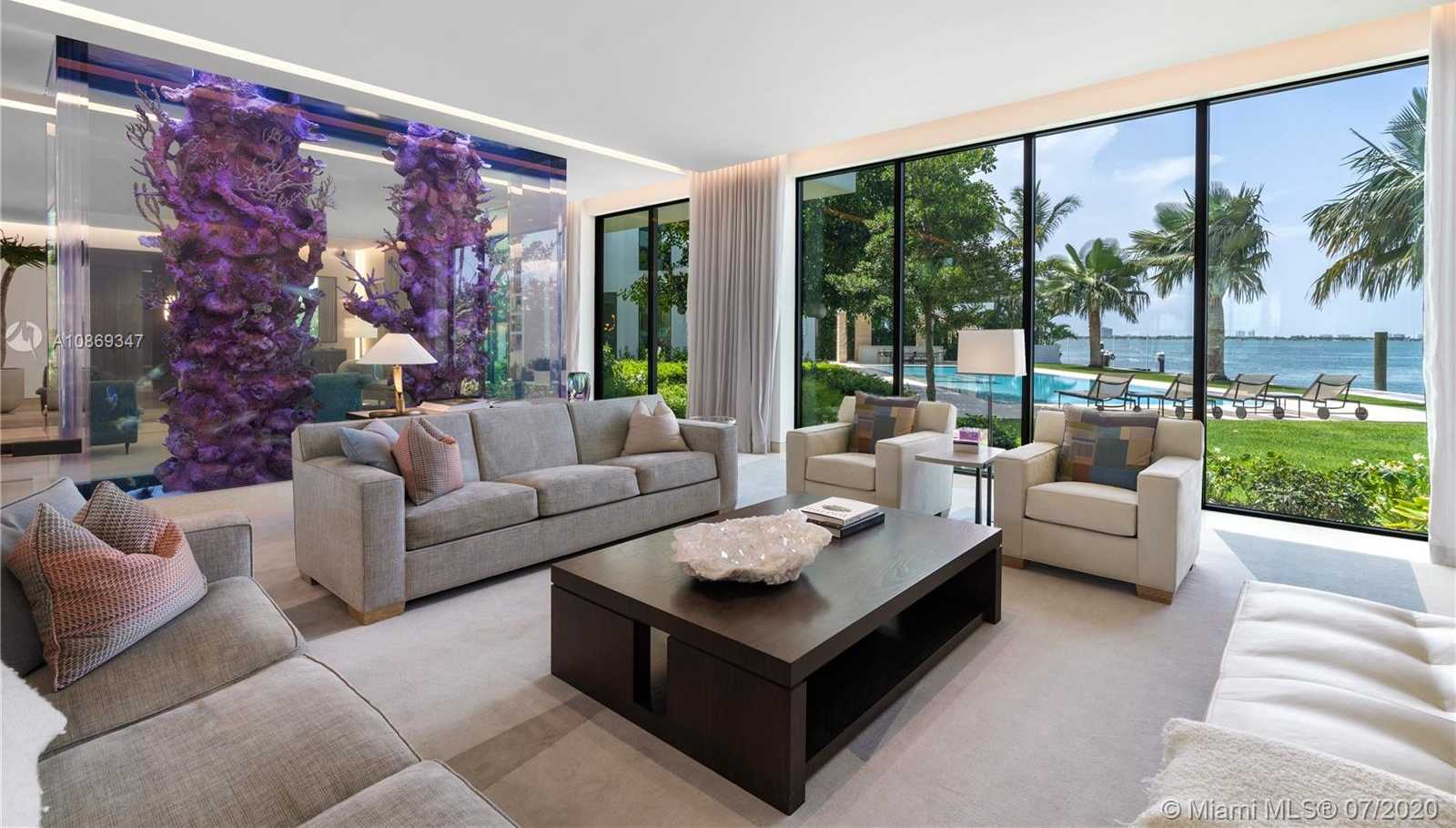Small Image of 1429 NORTH VENETIAN WAY, Miami Number 3