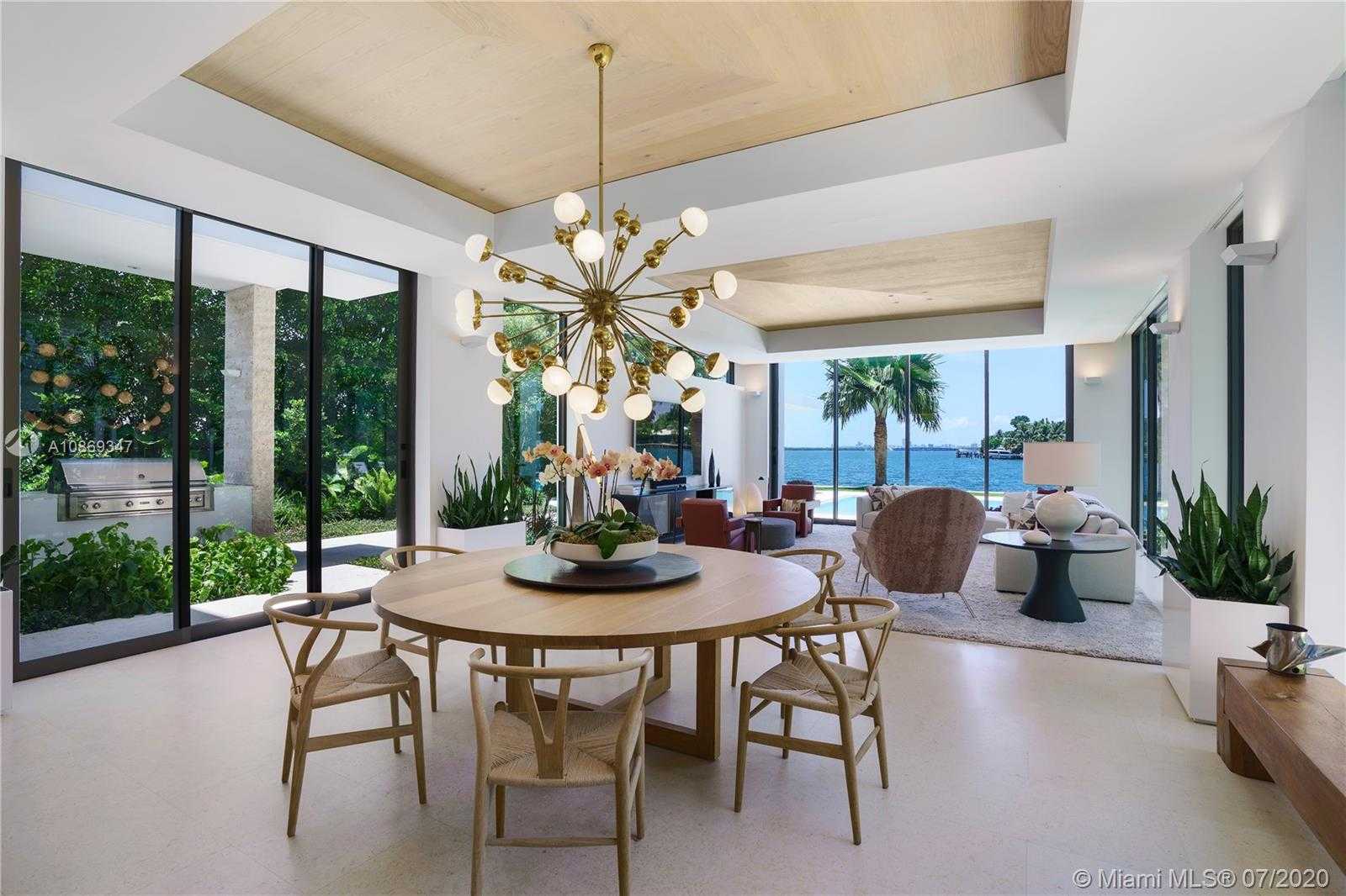 Small Image of 1429 NORTH VENETIAN WAY, Miami Number 6