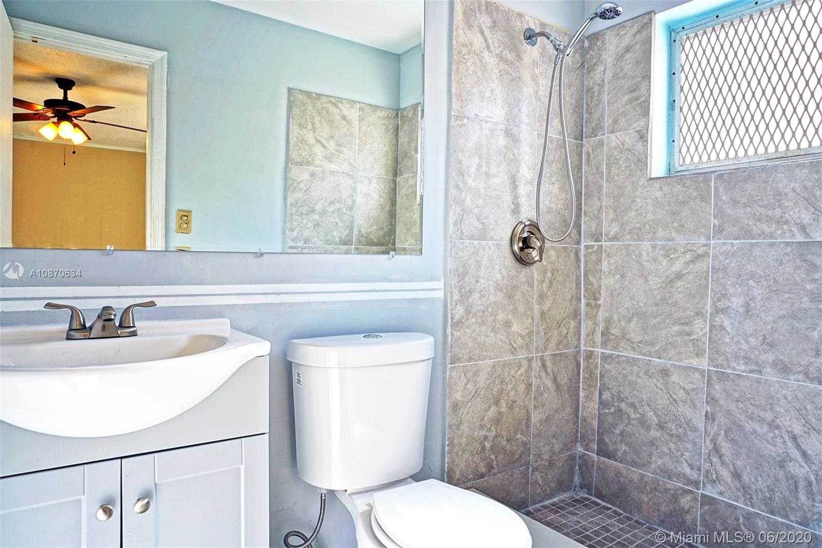 Small Image of 4935 NORTH WEST 48TH AVE, Tamarac Number 10