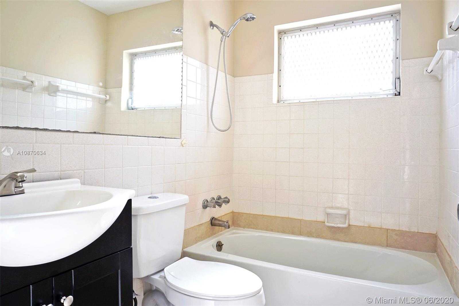 Small Image of 4935 NORTH WEST 48TH AVE, Tamarac Number 8