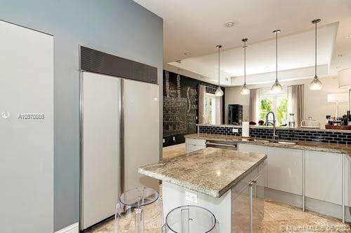 Small Image of 10 COCONUT LN, Key Biscayne Number 15