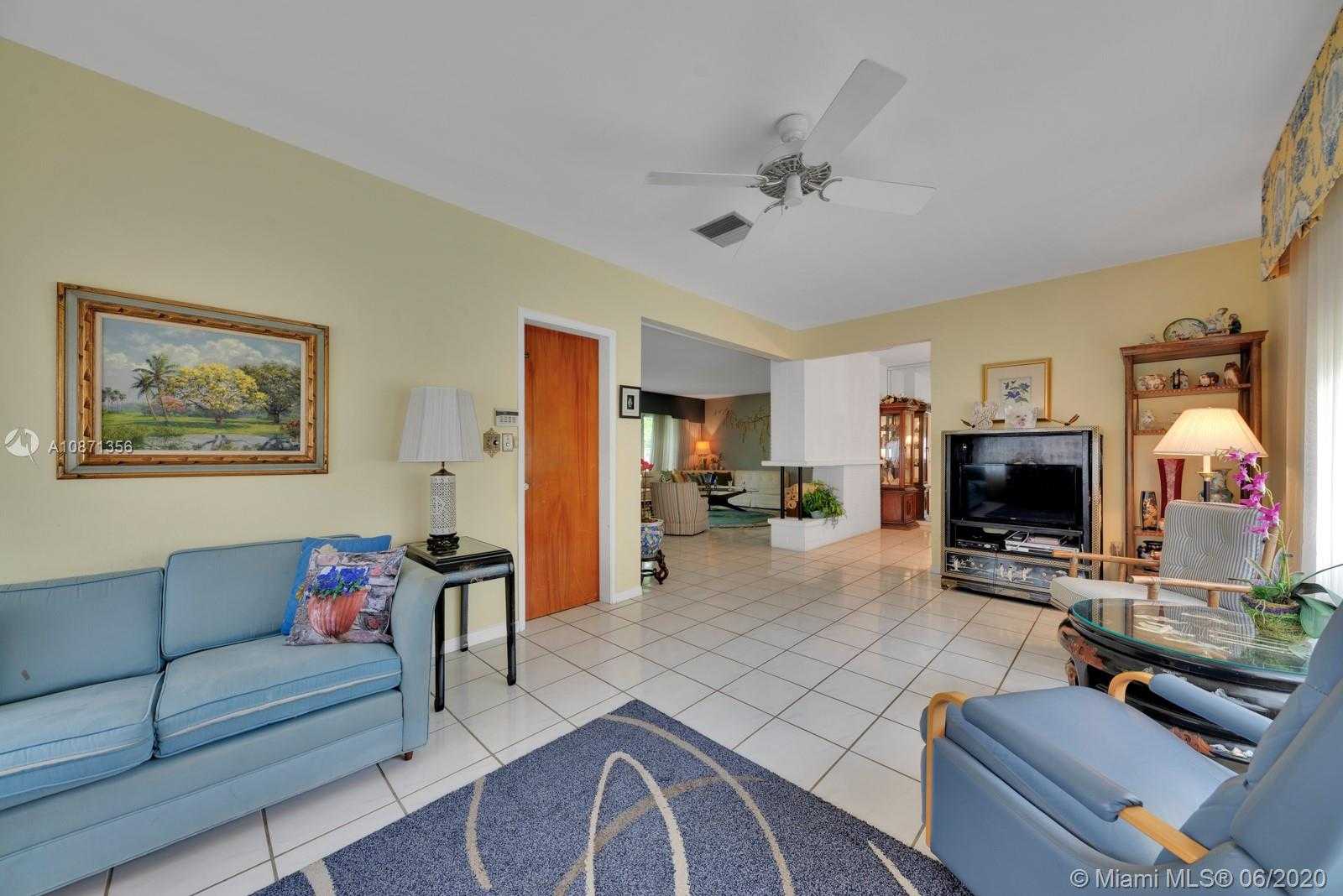 Small Image of 7740 SOUTH WEST 52ND AVE, Miami Number 15