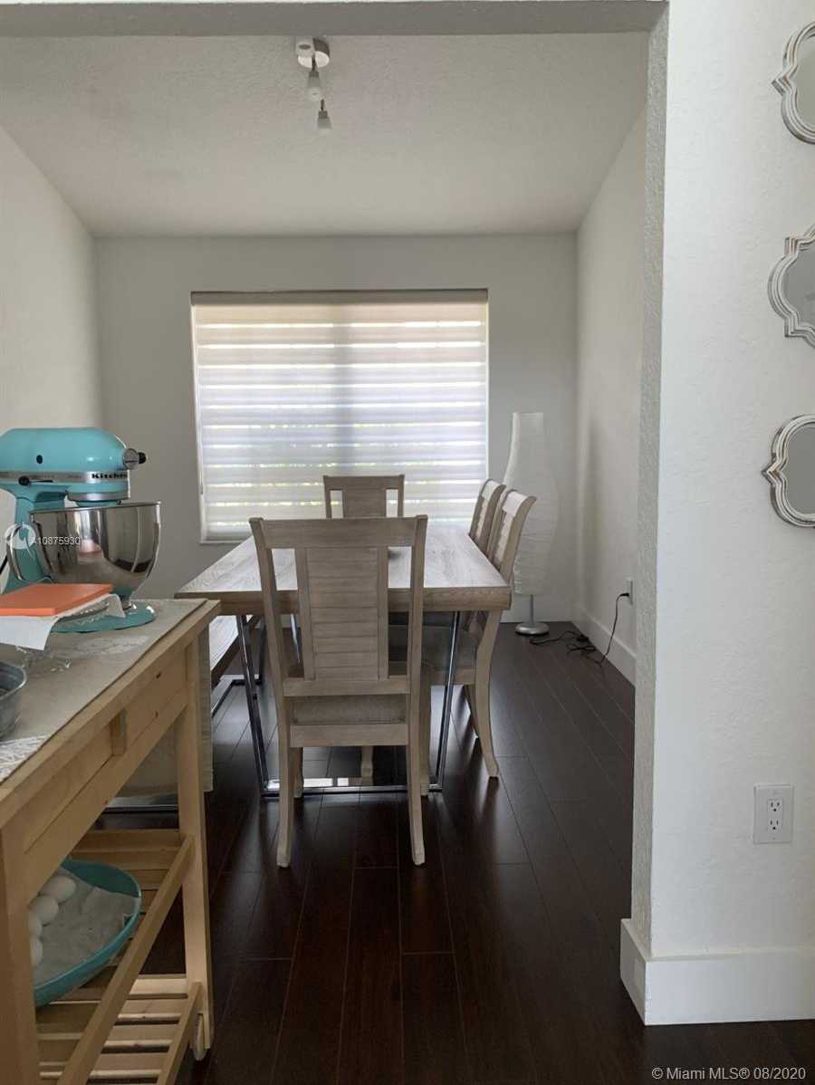 Small Image of 10578 NORTH WEST 51ST ST, Doral Number 9