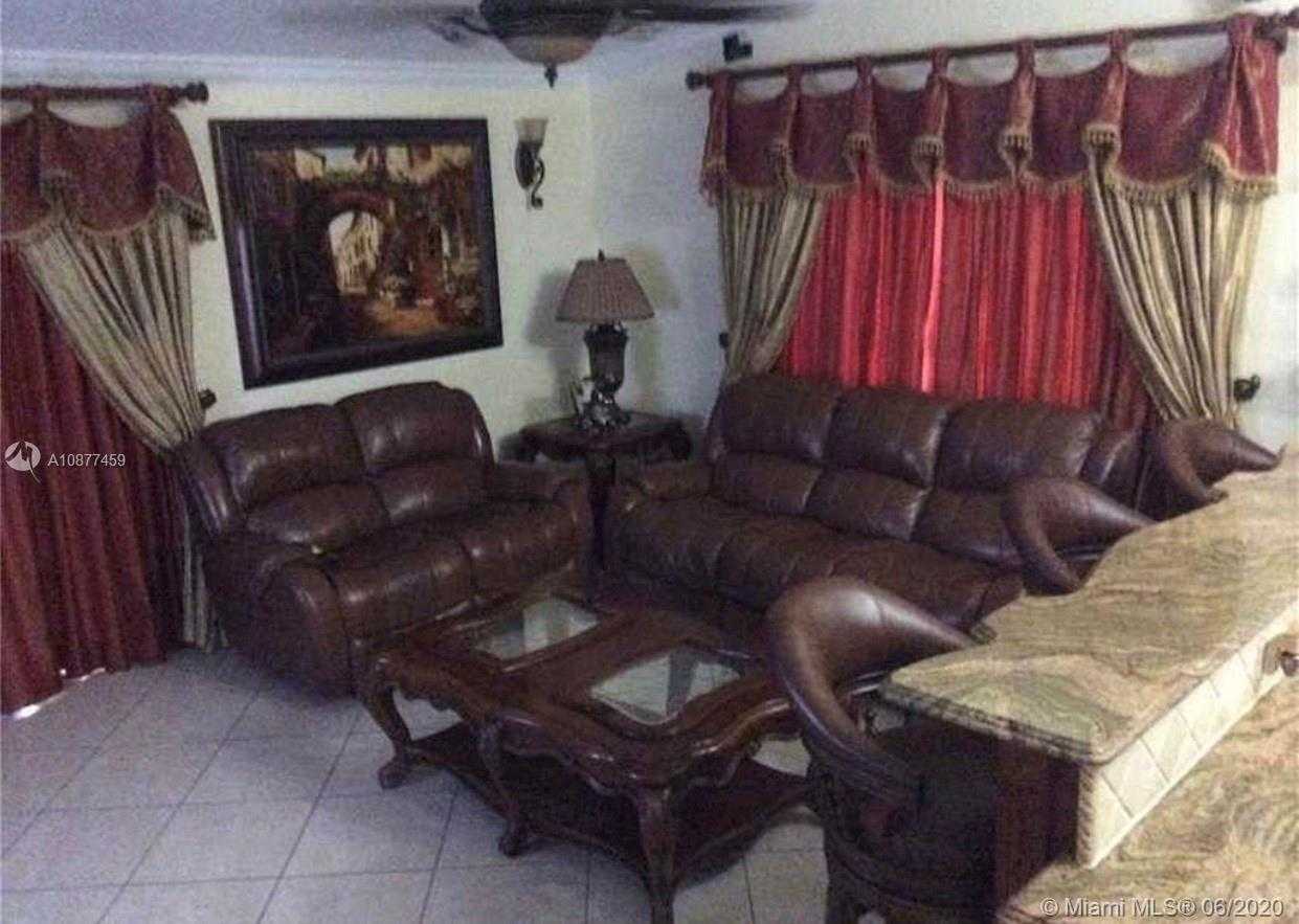 Small Image of 4931 SOUTH WEST 142ND PL, Miami Number 13
