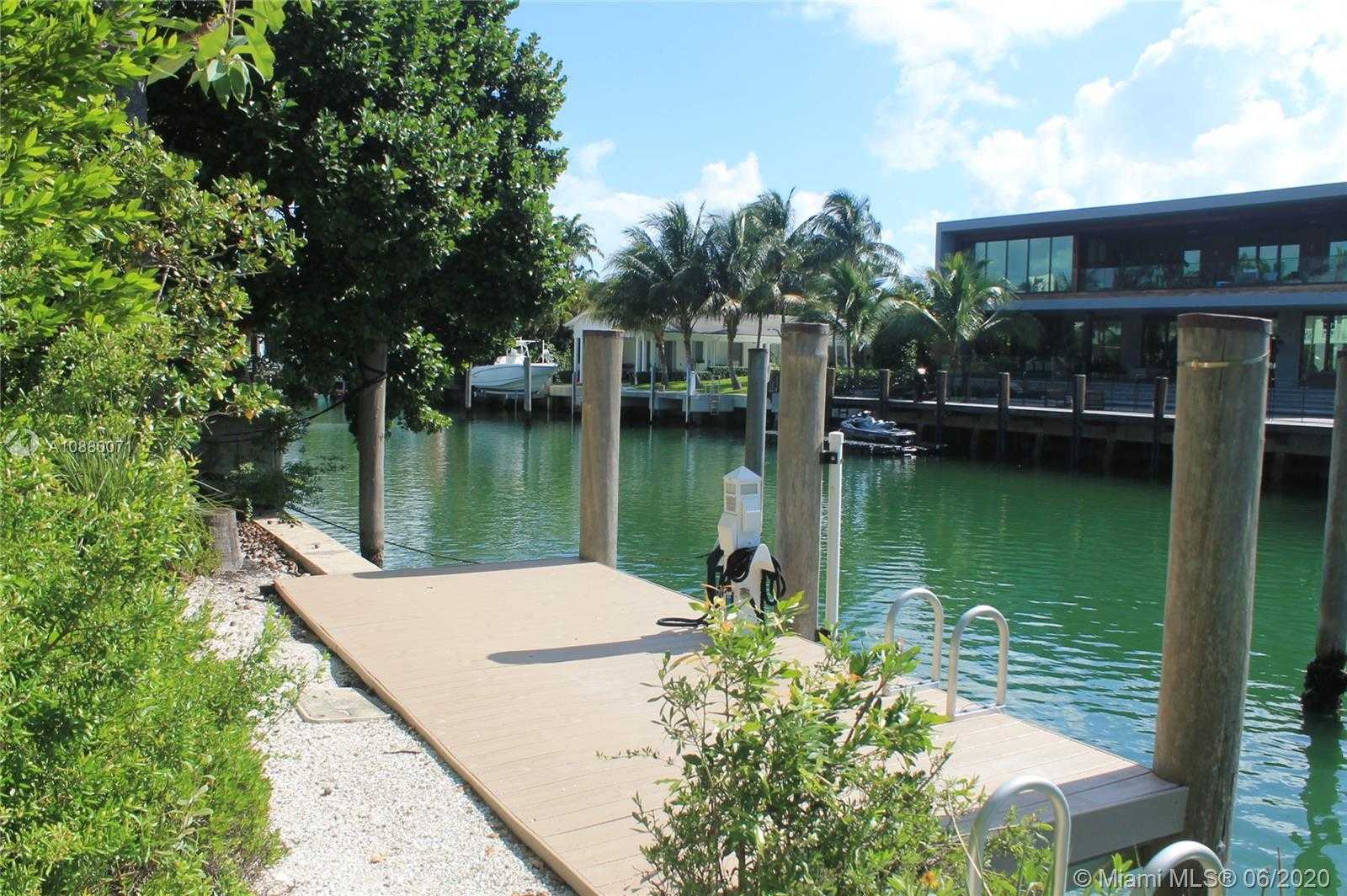 Small Image of 960 HARBOR BLVD, Key Biscayne Number 14