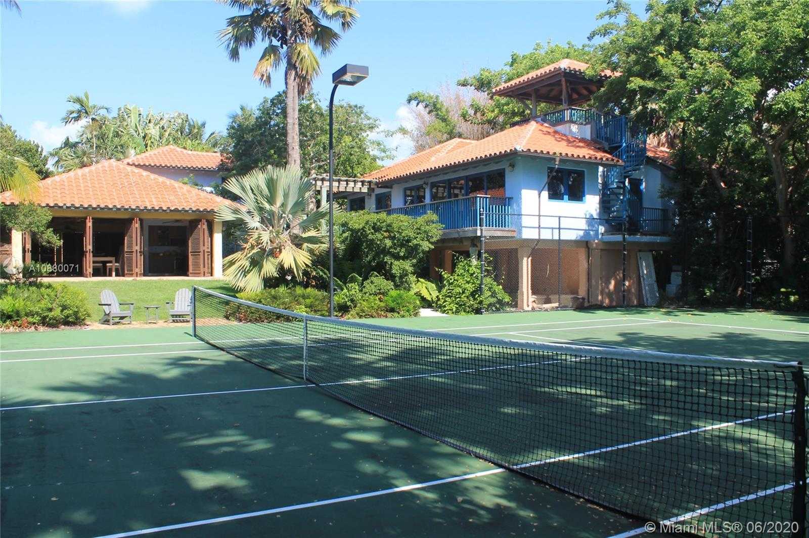 Small Image of 960 HARBOR BLVD, Key Biscayne Number 15