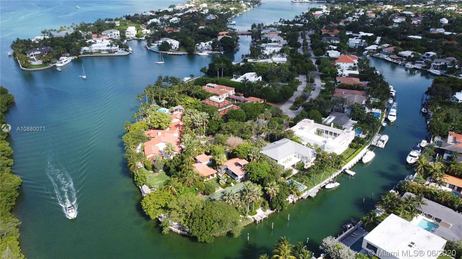 Small Image of 960 HARBOR BLVD, Key Biscayne Number 5