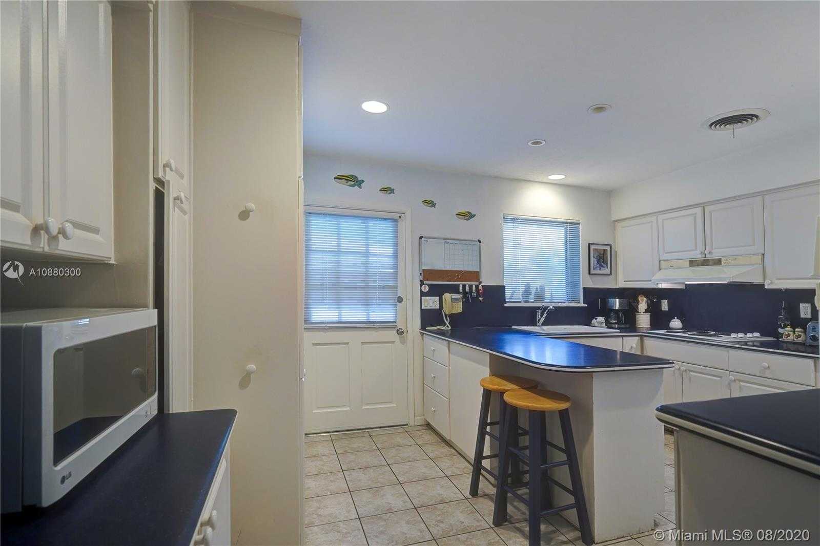 Small Image of 2021 SOUTH EAST 26TH TERRACE, Fort Lauderdale Number 12