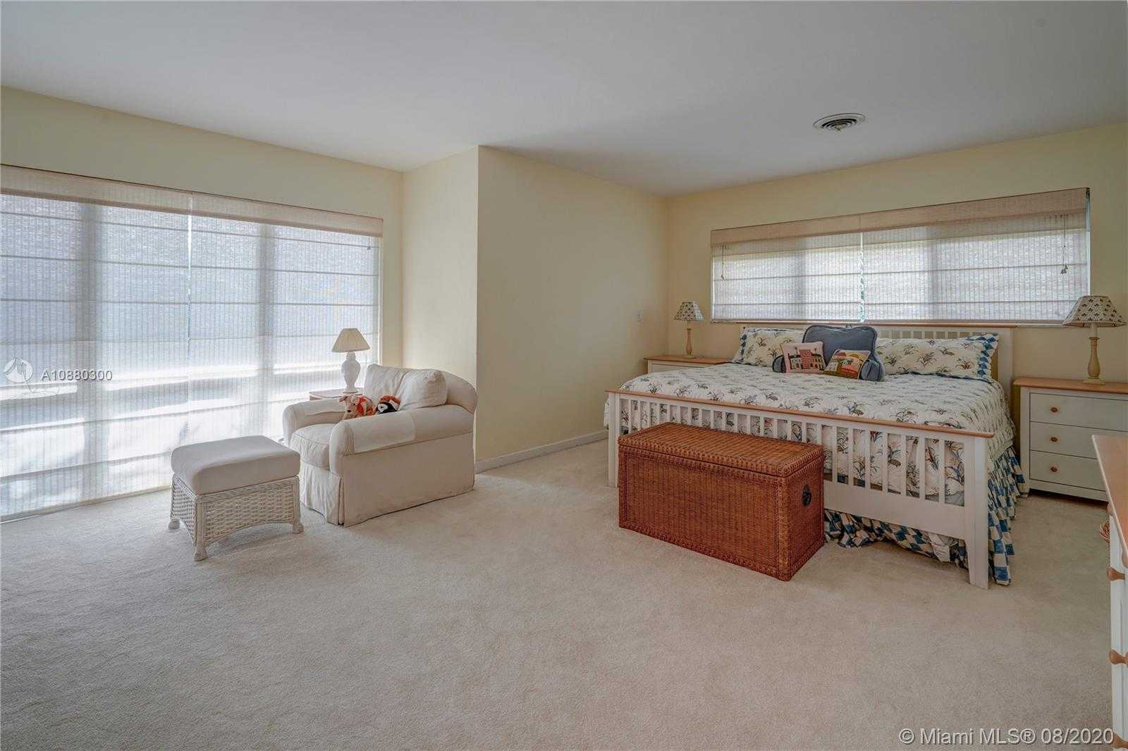 Small Image of 2021 SOUTH EAST 26TH TERRACE, Fort Lauderdale Number 13