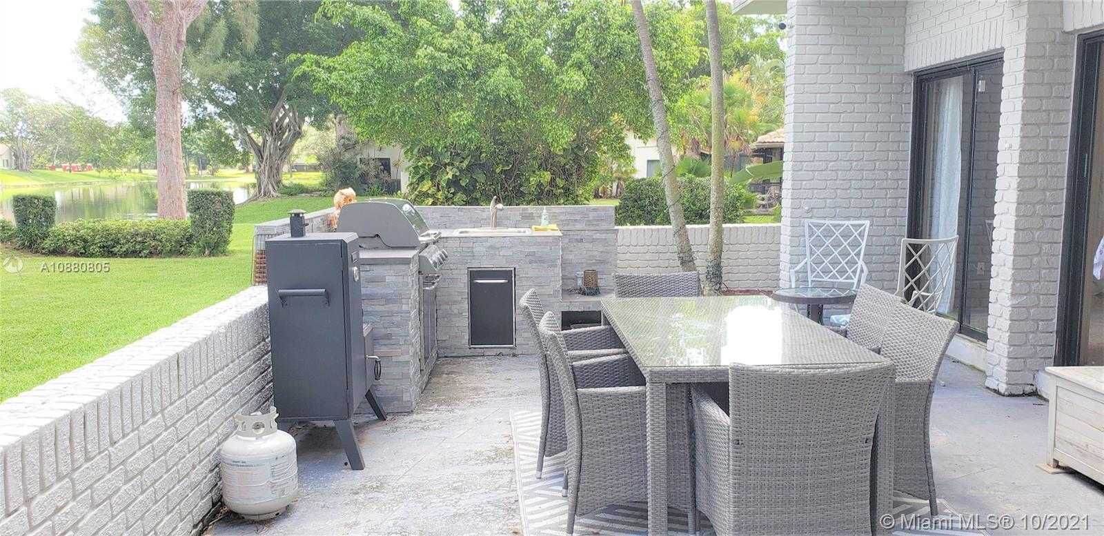 Small Image of 3425 WILLOW WOOD RD, Lauderhill Number 22