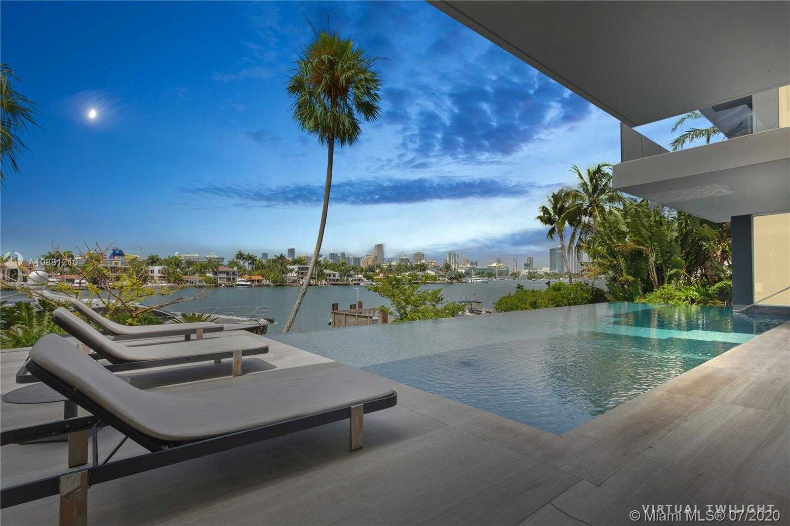 Small Image of 370 SOUTH HIBISCUS DR, Miami Beach Number 29