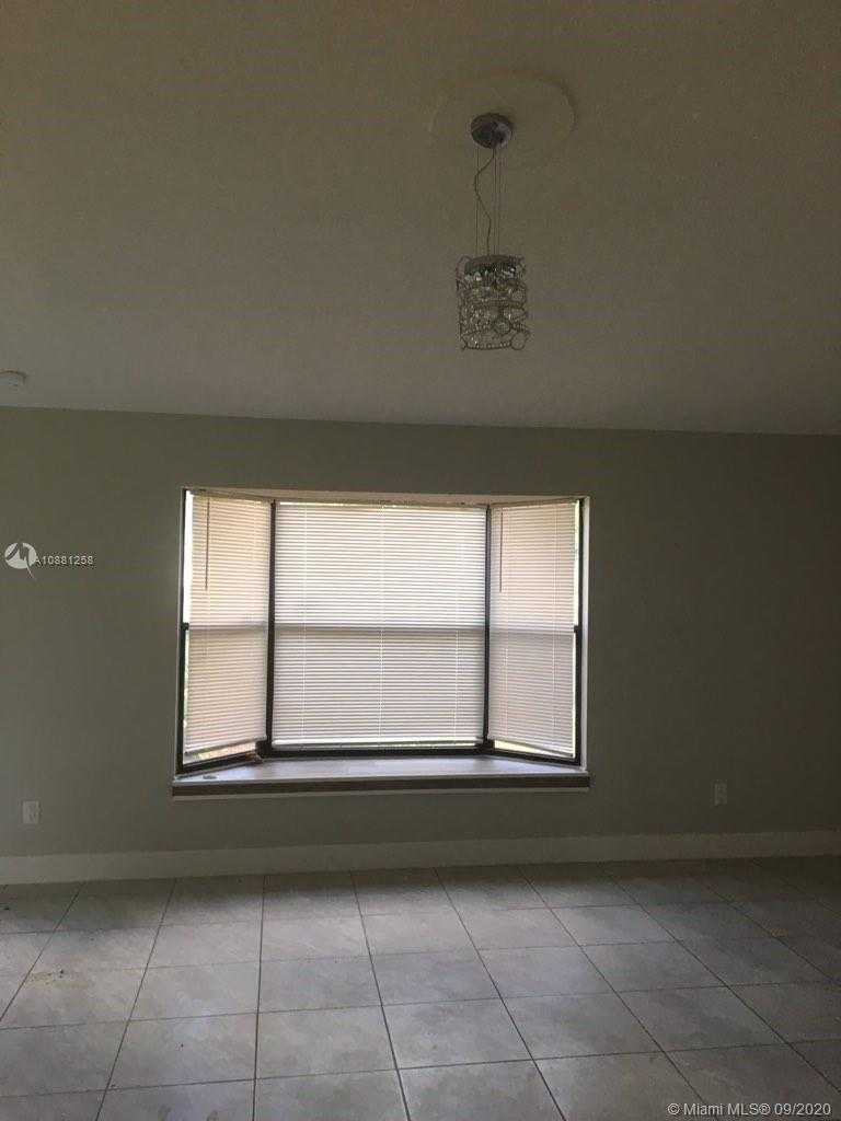 Small Image of 7505 FORT WALTON, Fort Pierce Number 8