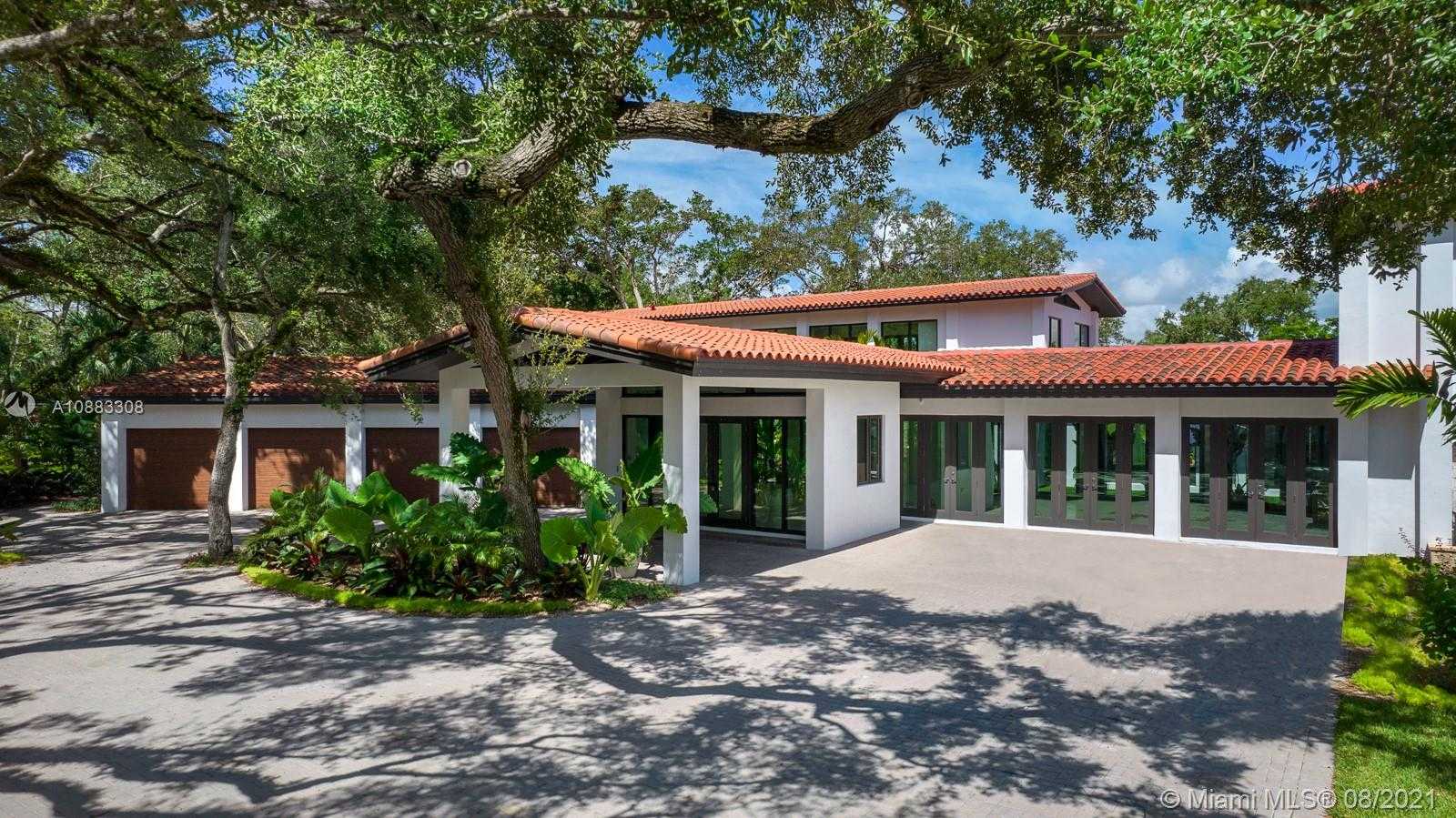 Small Image of 6801 GRANADA BLVD, Coral Gables Number 2