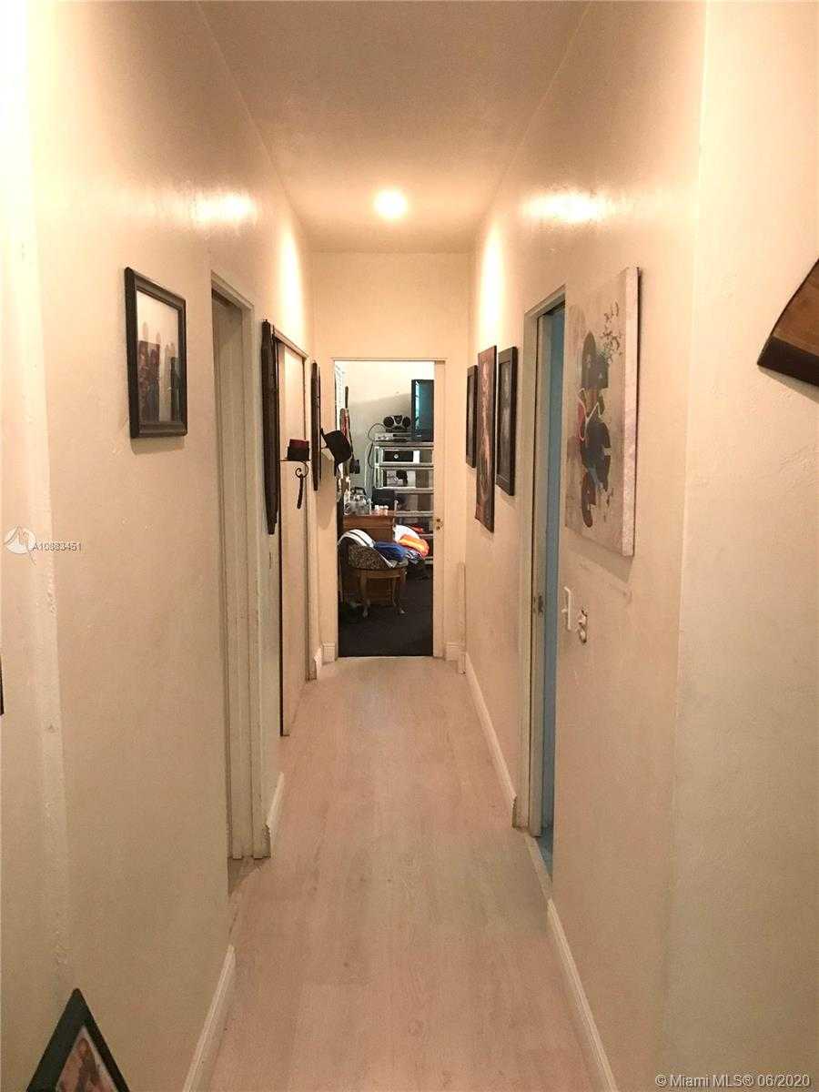 Small Image of 304 NORTH WEST 13TH ST, Homestead Number 13